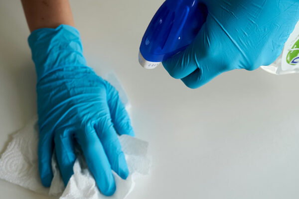 cleaning-wiping-600x550